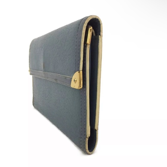RARE Louis Vuitton Suhali Porte Tresor
International Leather Trifold
Wallet - Picture 2 of 8